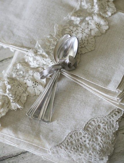 bordino-tovaglia-pizzo